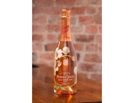 La splendida bottiglia belle epoque rosato