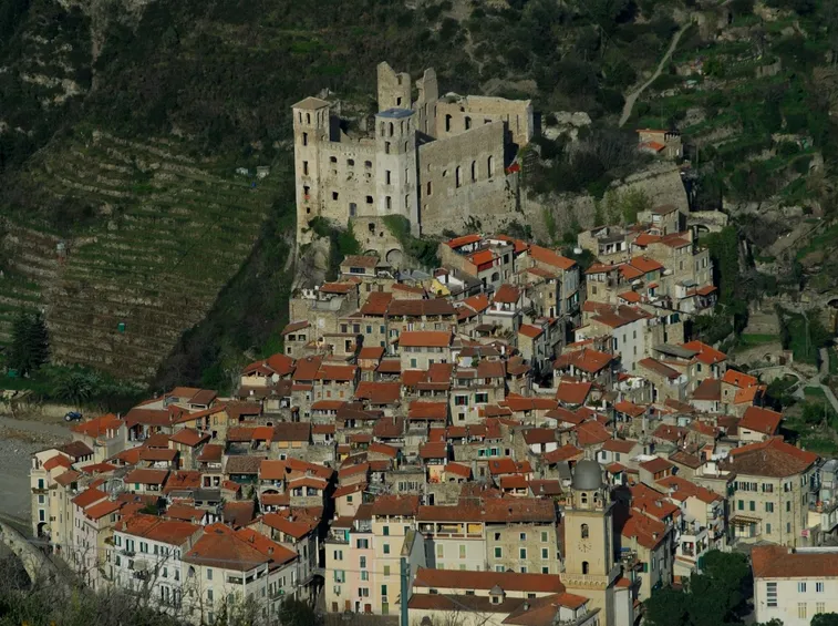 Il borgo medioevale di Dolceacqua