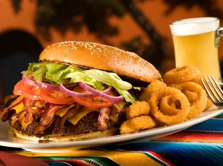 Junk food e birra