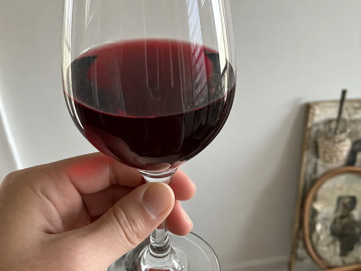 Il vino rosso aiuta a combattere molte patologie