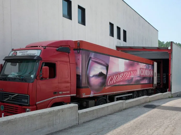 Trasporto vini Giordano