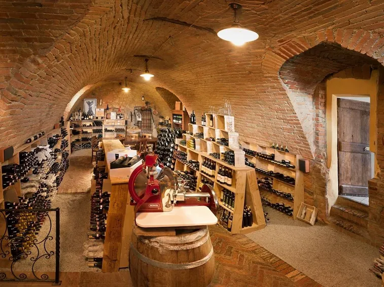 Una cantina di Barolo