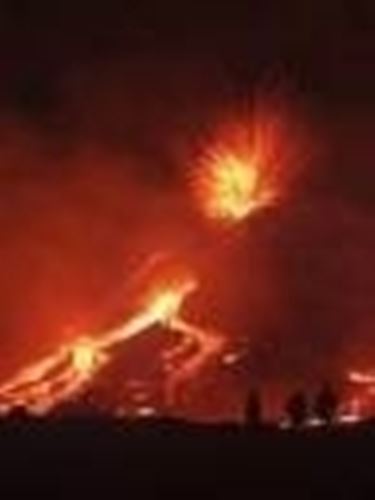 L'Etna in una delle sue eruzioni 